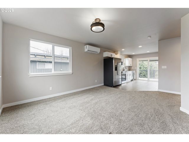 5373 FAITH Ave, Salem, OR 97305