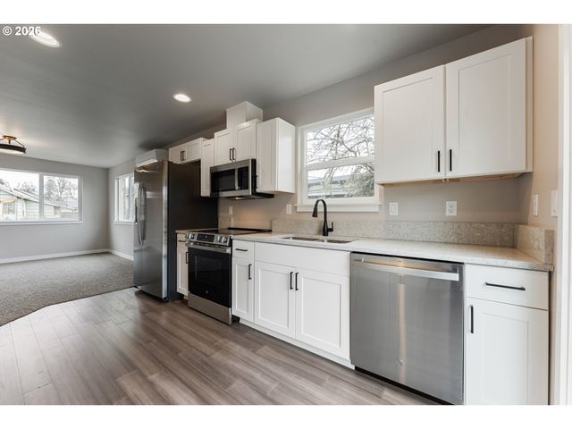 5373 FAITH Ave, Salem, OR 97305