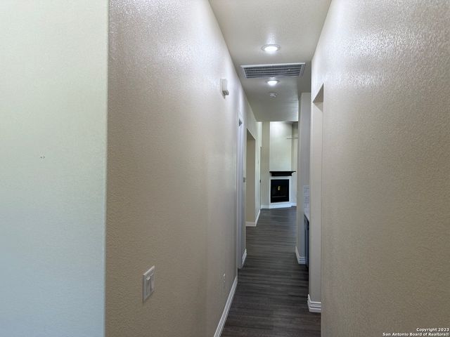 6014 COVERS COVE, Cibolo, TX 78108