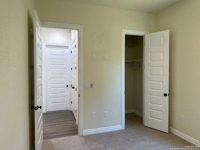 6014 COVERS COVE, Cibolo, TX 78108