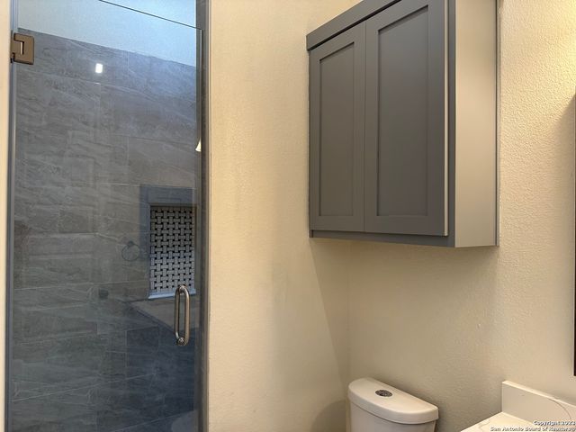 6014 COVERS COVE, Cibolo, TX 78108