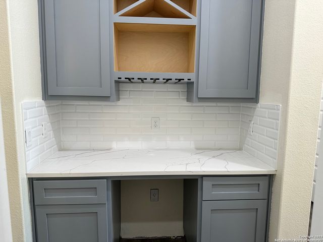 6014 COVERS COVE, Cibolo, TX 78108