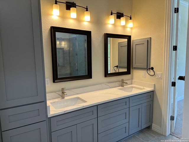 6014 COVERS COVE, Cibolo, TX 78108