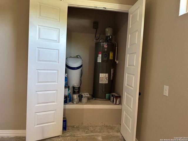 6014 COVERS COVE, Cibolo, TX 78108