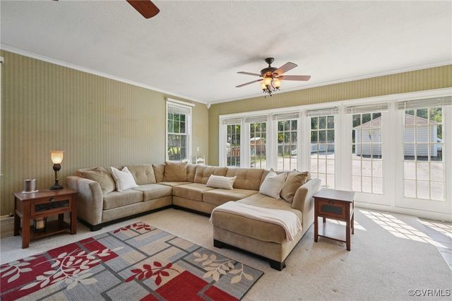 3031 Talleywood Ln, Chester, VA 23831