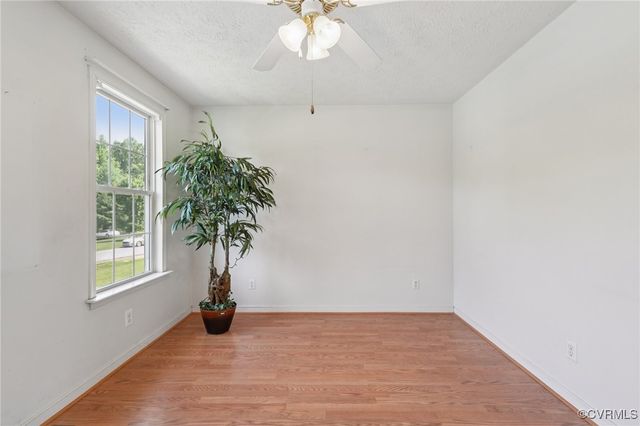3031 Talleywood Ln, Chester, VA 23831