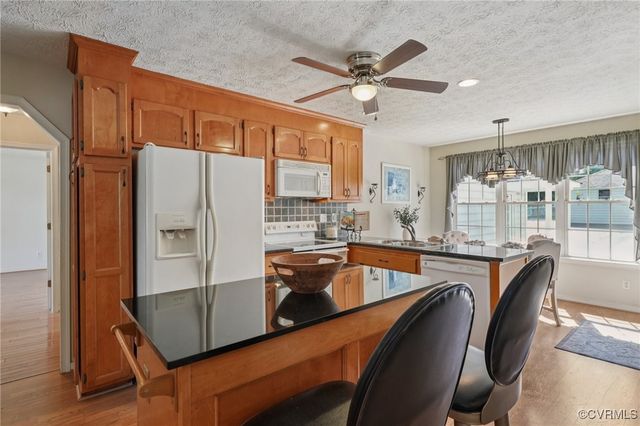 3031 Talleywood Ln, Chester, VA 23831
