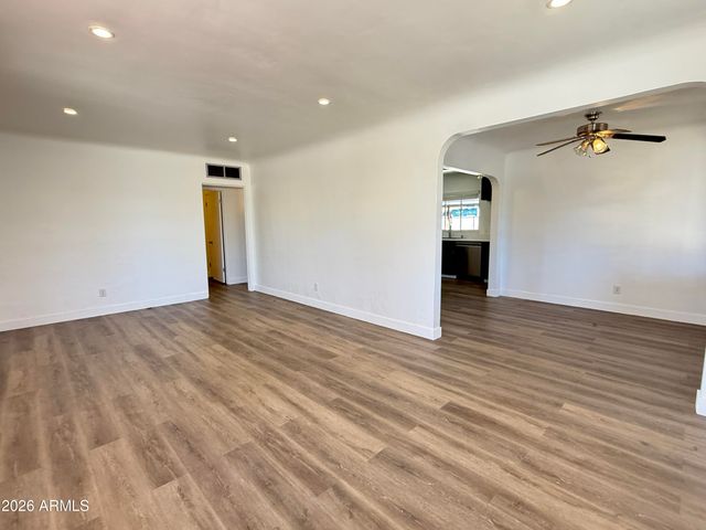 102 W 8TH Place, Mesa, AZ 85201