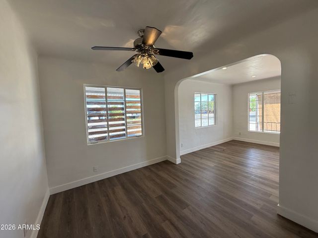 102 W 8TH Place, Mesa, AZ 85201
