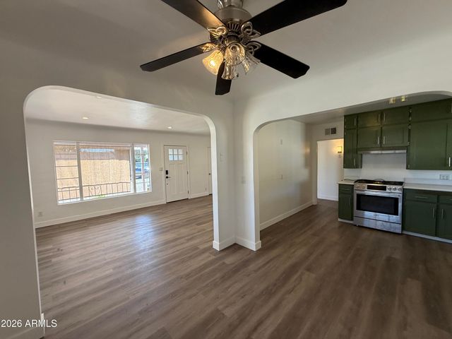 102 W 8TH Place, Mesa, AZ 85201