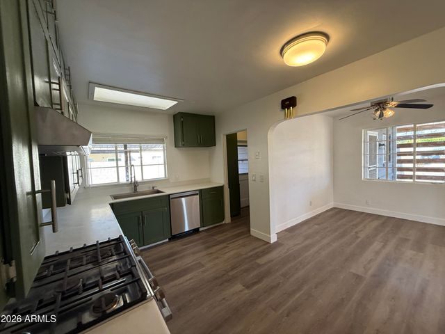 102 W 8TH Place, Mesa, AZ 85201