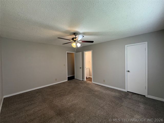 7880 N 120th East Avenue, Owasso, OK 74055