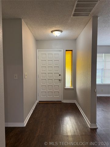 7880 N 120th East Avenue, Owasso, OK 74055