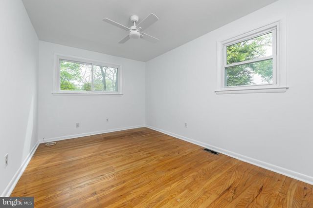 1113 W VALLEYBROOK RD, Cherry Hill, NJ 08034
