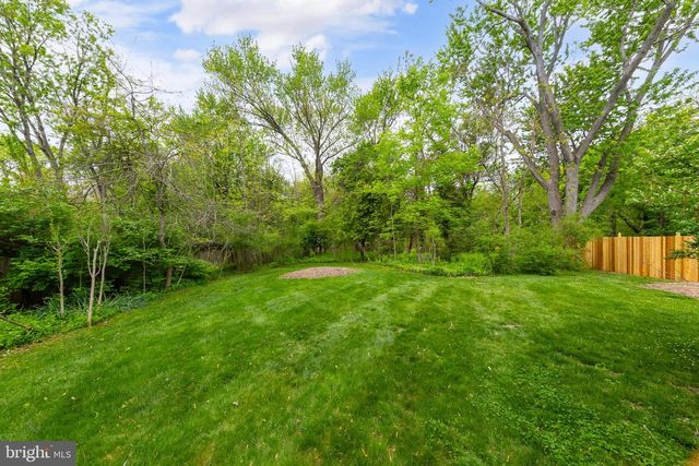 1113 W VALLEYBROOK RD, Cherry Hill, NJ 08034
