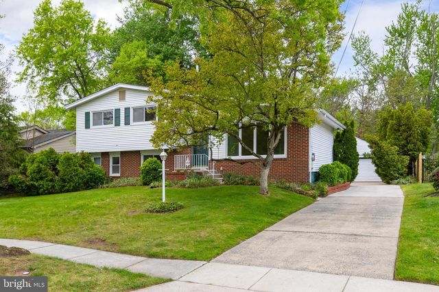 1113 W VALLEYBROOK RD, Cherry Hill, NJ 08034