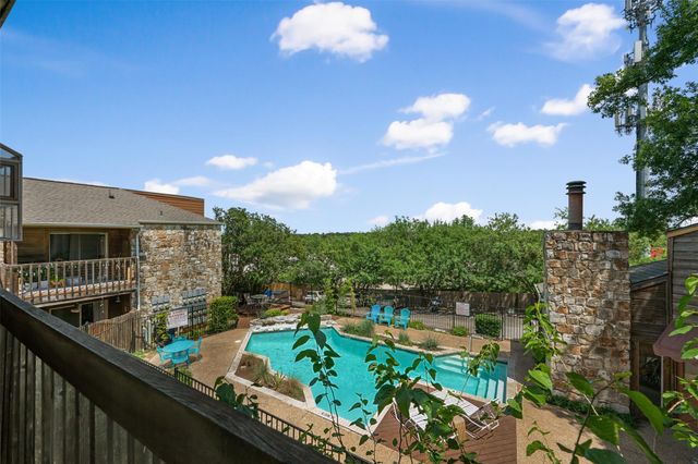 6903 Deatonhill DR 15, Austin, TX 78745
