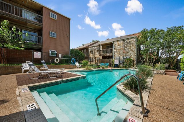 6903 Deatonhill DR 15, Austin, TX 78745