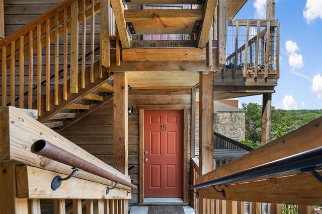 6903 Deatonhill DR 15, Austin, TX 78745