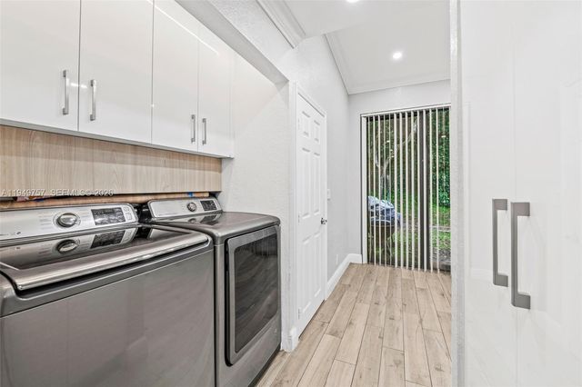 3726 Coral Tree Cir 3726, Coconut Creek, FL 33073