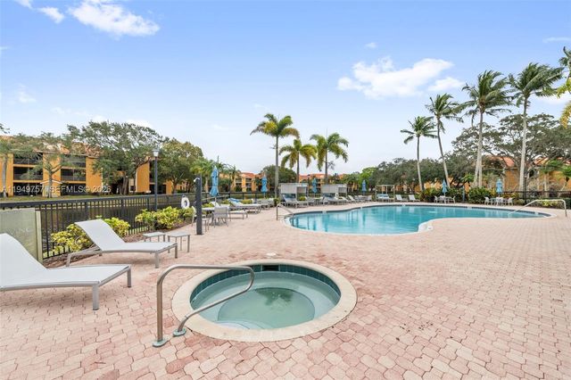 3726 Coral Tree Cir 3726, Coconut Creek, FL 33073