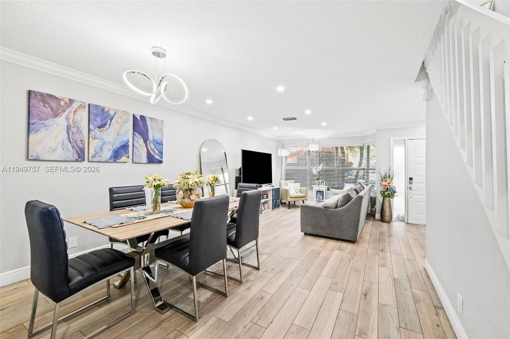 3726 Coral Tree Cir 3726, Coconut Creek, FL 33073