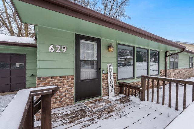 629 Olson Avenue, Windom, MN 56101