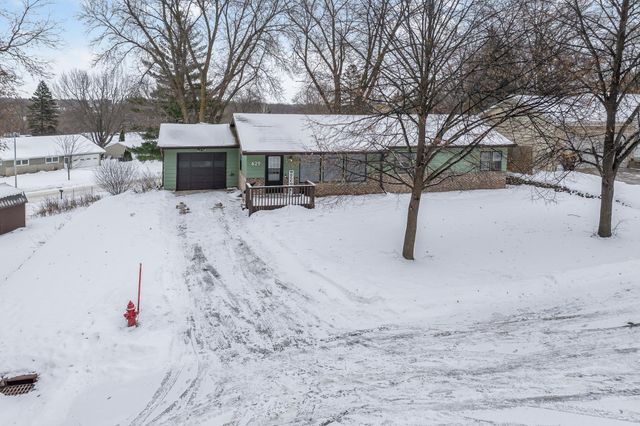 629 Olson Avenue, Windom, MN 56101