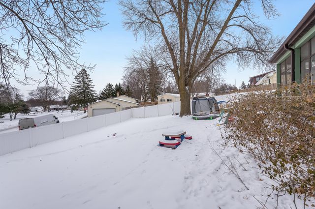 629 Olson Avenue, Windom, MN 56101