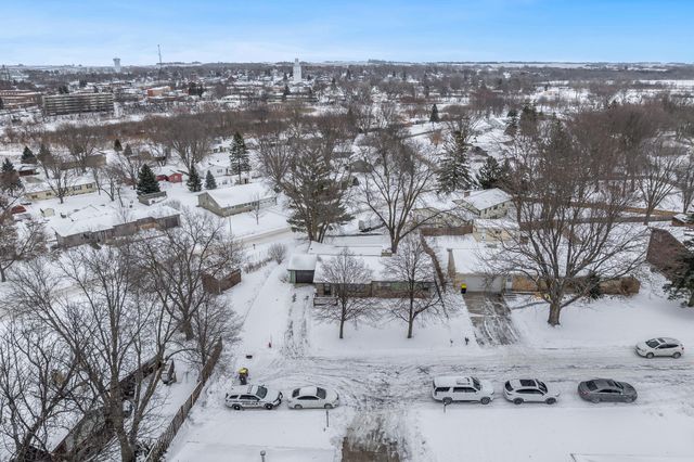 629 Olson Avenue, Windom, MN 56101