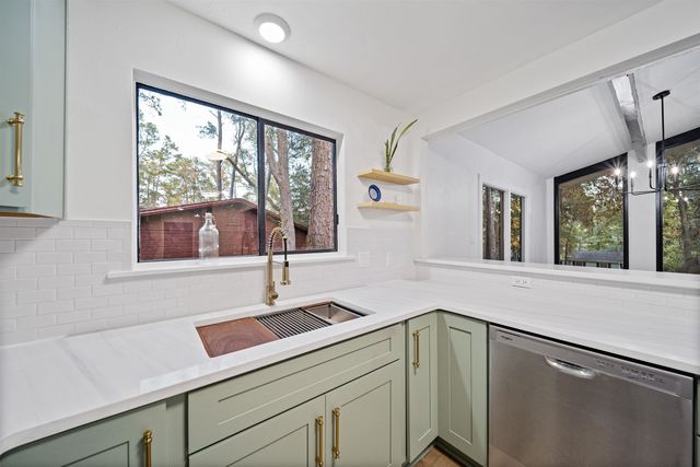 3508 Willow Springs Lane, Tallahassee, FL 32312