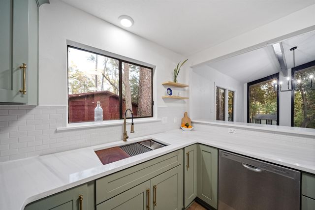 3508 Willow Springs Lane, Tallahassee, FL 32312