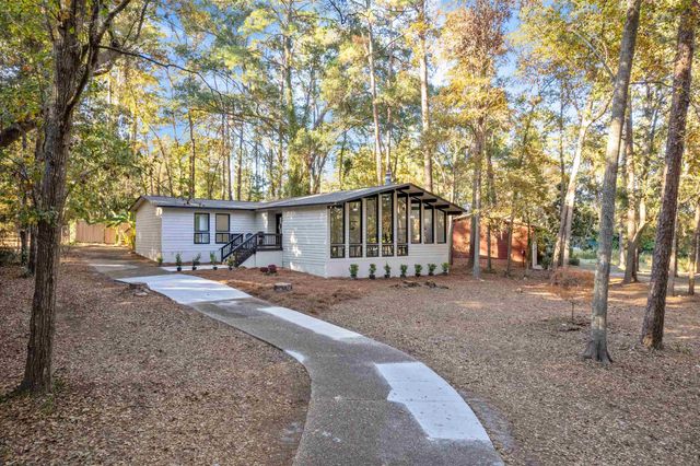 3508 Willow Springs Lane, Tallahassee, FL 32312