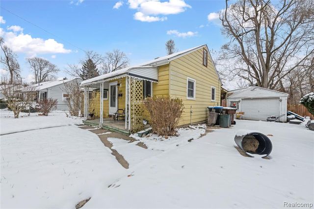 215 W Ainsworth Street, Ypsilanti, MI 48197