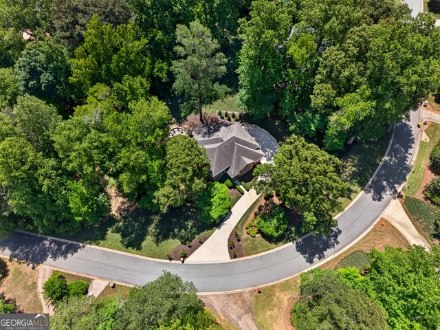 311 Chimney Sweep Circle, Peachtree City, GA 30269