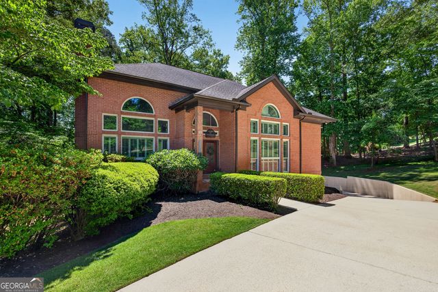 311 Chimney Sweep Circle, Peachtree City, GA 30269