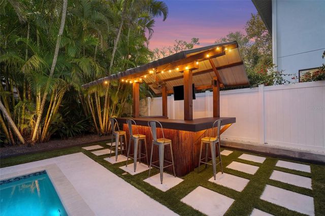 1920 WISTERIA STREET, Sarasota, FL 34239