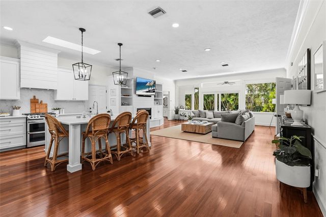 1920 WISTERIA STREET, Sarasota, FL 34239