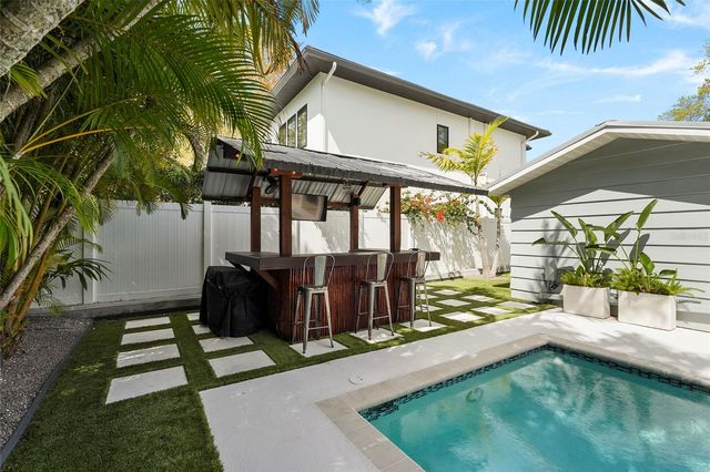 1920 WISTERIA STREET, Sarasota, FL 34239