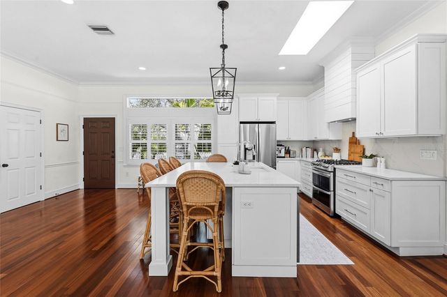 1920 WISTERIA STREET, Sarasota, FL 34239