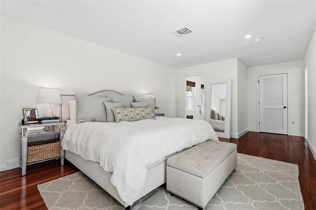 1920 WISTERIA STREET, Sarasota, FL 34239