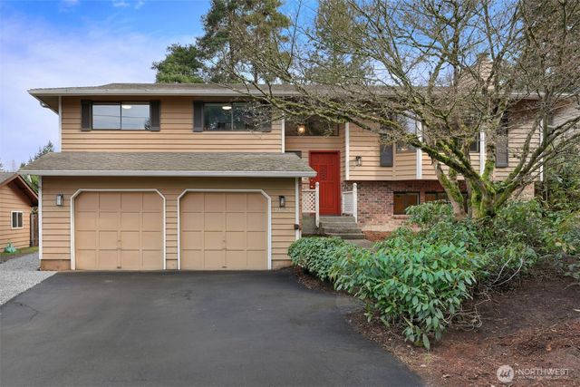 19624 62nd Avenue NE, Kenmore, WA 98028