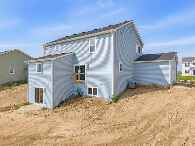 N156W19311 East Gate DRIVE, Jackson, WI 53037
