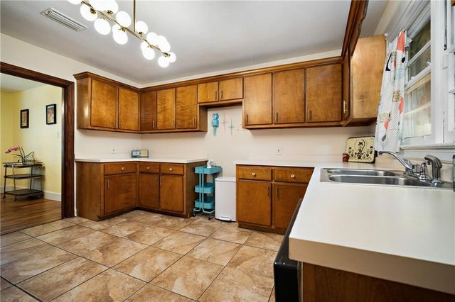1151 Navco Road, Mobile, AL 36605