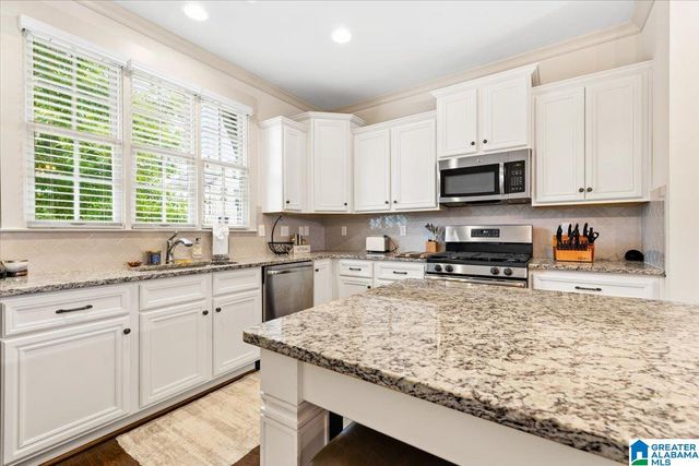 5938 MOUNTAIN VIEW TRACE, Trussville, AL 35173