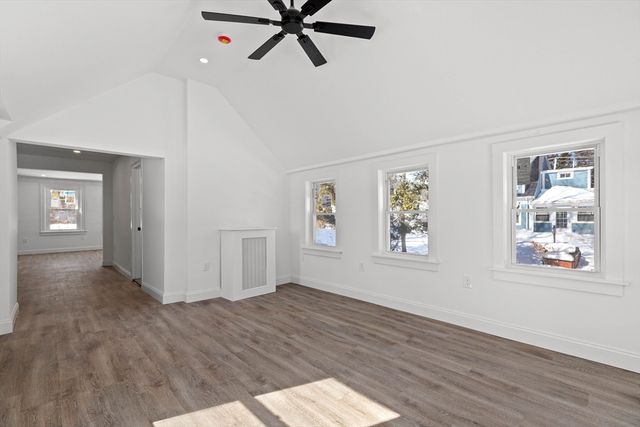 949 Union St, Rockland, MA 02370