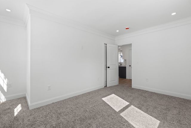 949 Union St, Rockland, MA 02370