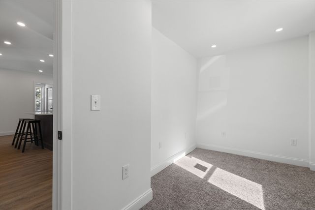 949 Union St, Rockland, MA 02370