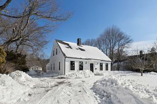 949 Union St, Rockland, MA 02370