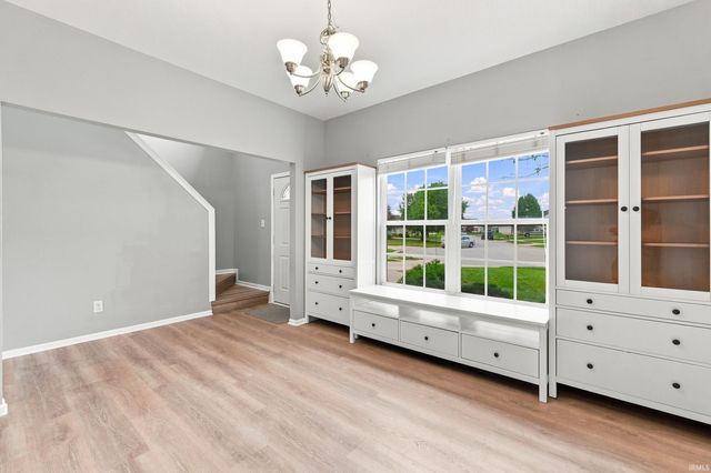 15505 Cromwillow Court, Huntertown, IN 46748